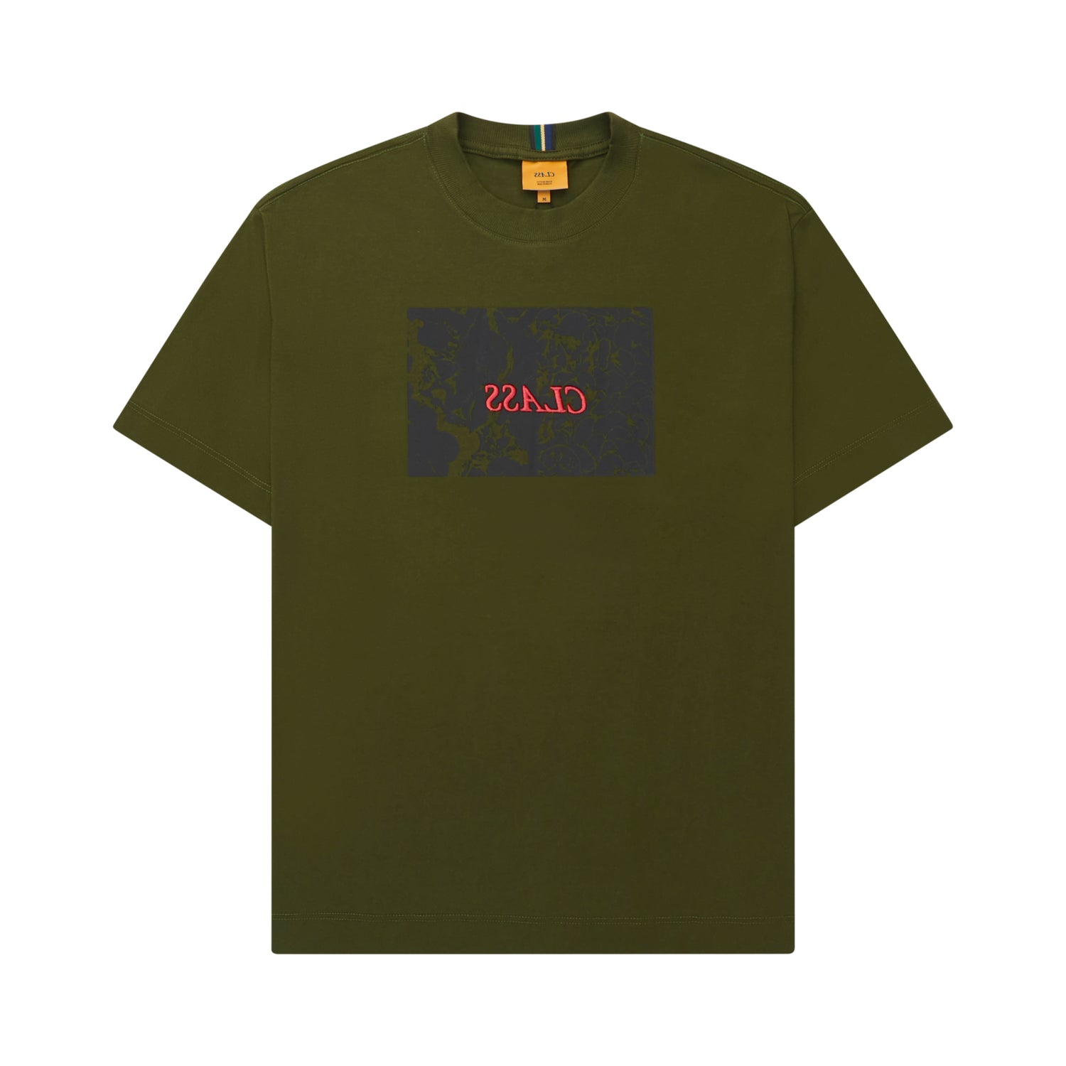 Camiseta verde com estampa quadrada frontal e gola careca canelada