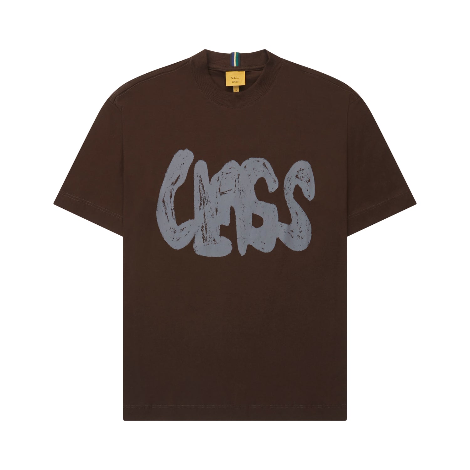 Camiseta marrom com estampa branca “CLASS GIZ” na frente, gola careca