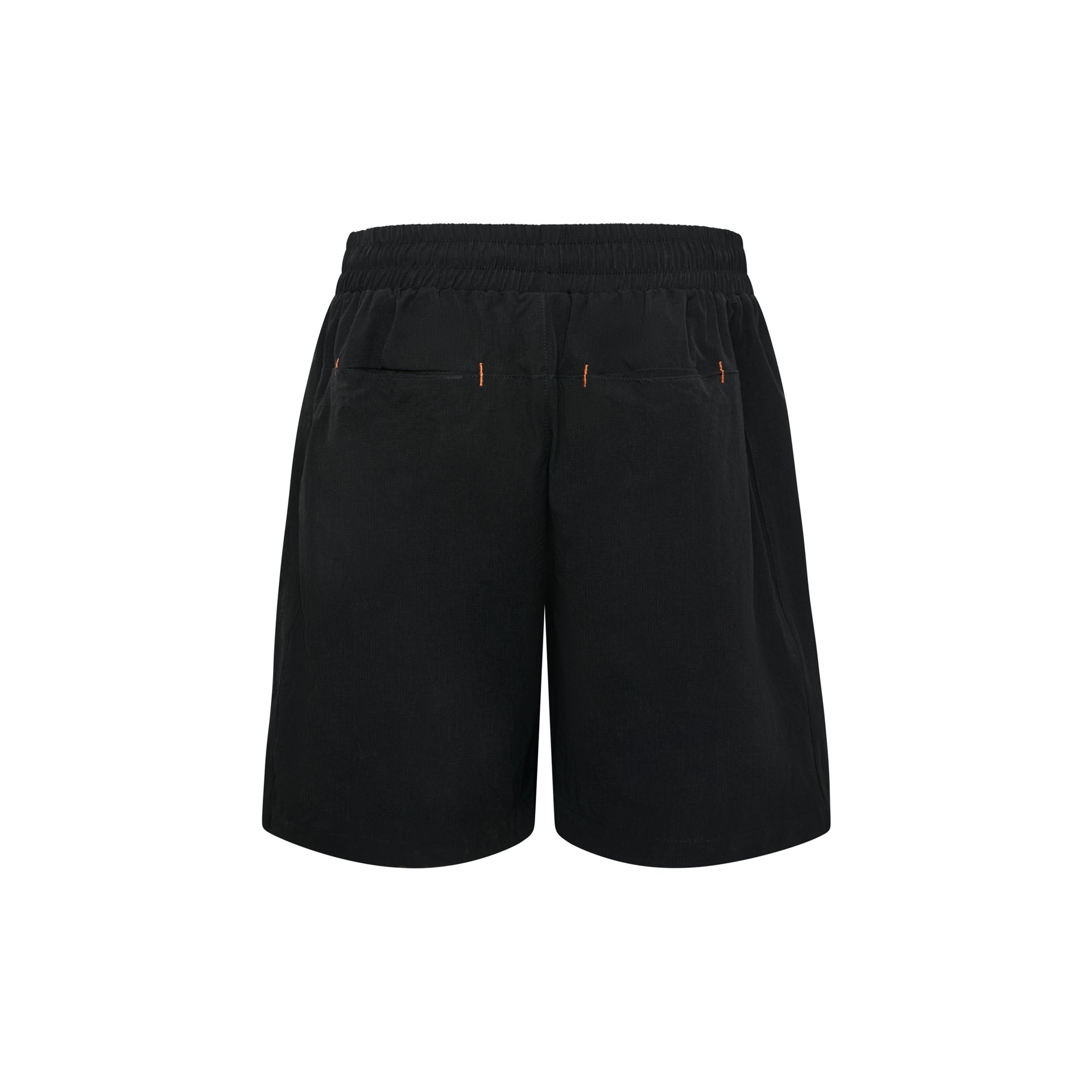 Shorts pretos com cós elástico e cordão ajustável laranja, sem detalhes visíveis.