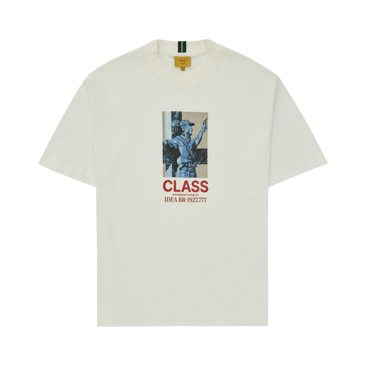 Camiseta off-white com estampa frontal CLASS em azul e vermelho